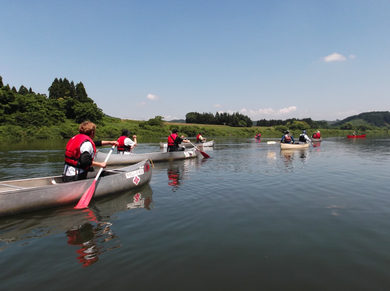 雄物川国際認定コースでカヌークルージングの画像